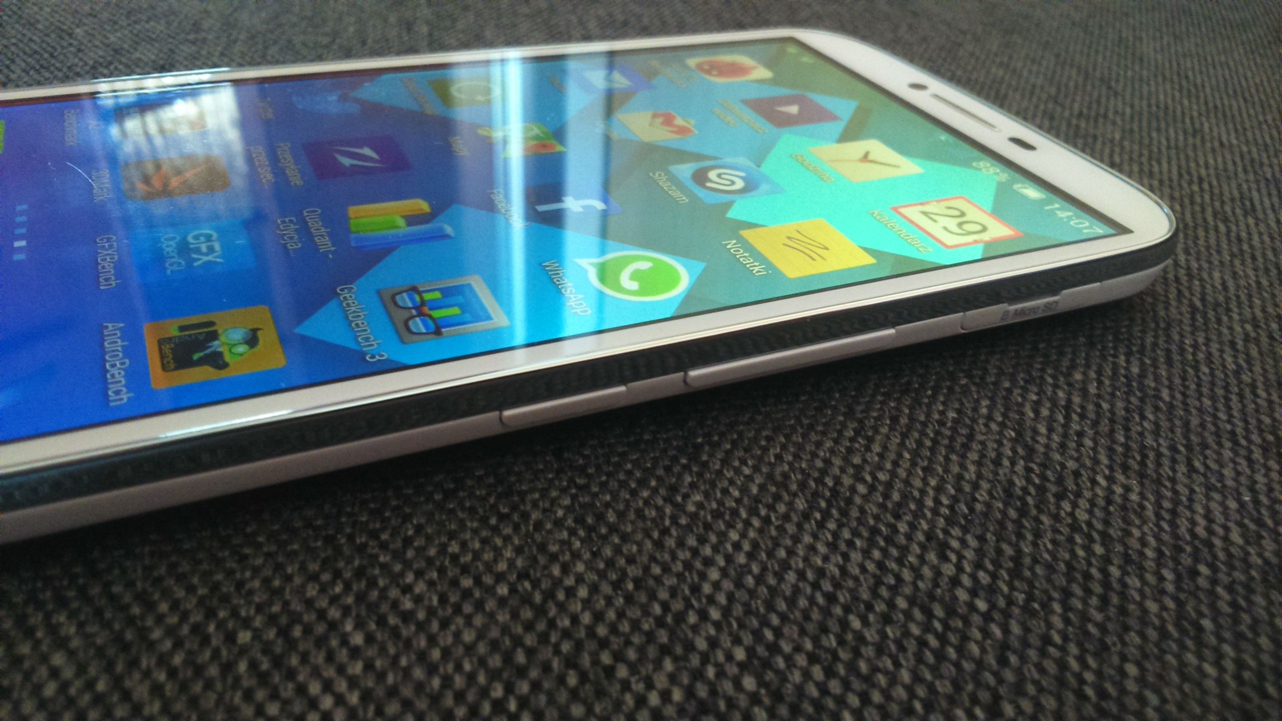 Alcatel OneTouch Pop C9 - test i recenzja ciekawego budżetowca z wielkim ekranem 6