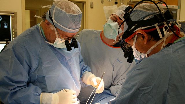 Dzieciak sprzedał nerkę, żeby kupić... iPada 1