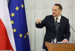 Dziennikarz pokazał materiały z konwencji PiS i wybuchła burza. Sikorski komentuje