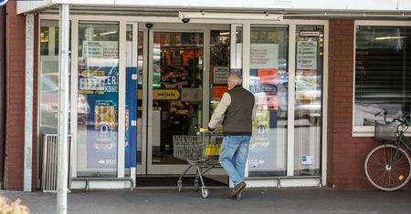 Święto Niepodległości. Czy 11 listopada obowiązuje zakaz handlu? Lista otwartych sklepów