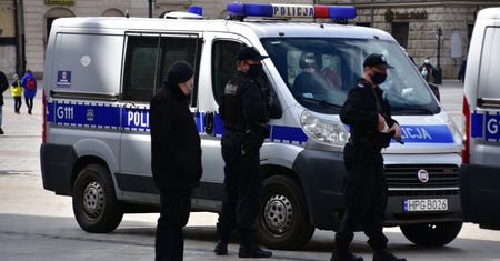 Wielkanoc 2021. Będzie stan nadzwyczajny? Wicerzecznik PiS Radosław Fogiel wyjaśnia
