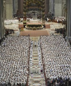 Anioł Pański bez Franciszka. Stan papieża wciąż krytyczny