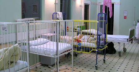 Zmarło 11-miesięczne dziecko. Wyniki kontroli w szpitalu są porażające