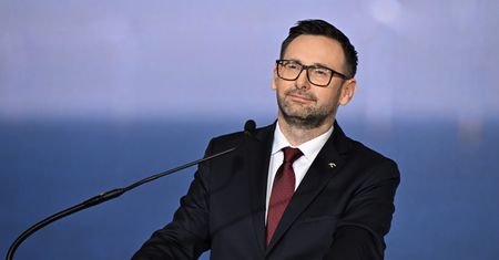 Nieoficjalnie: Obajtek inwigilowany przez ABW. Akcja trwała miesiące