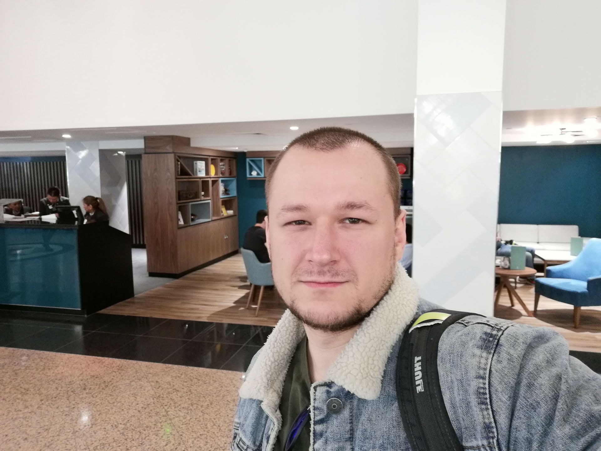 Honor 20 Lite oficjalnie. Nowy smartfon już w Polsce 42