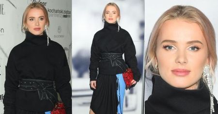 Maffashion zadaje szyku w białych kozaczkach