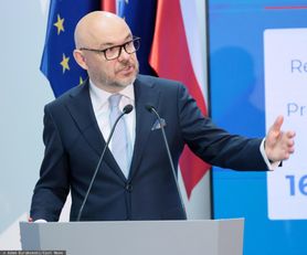 Prezes NFZ o racjonalizacji kosztów. "Na zabiegach robotowych powinien też skorzystać system"