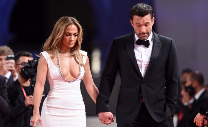 Jennifer Lopez struggles with career woes and Affleck marriage crisis