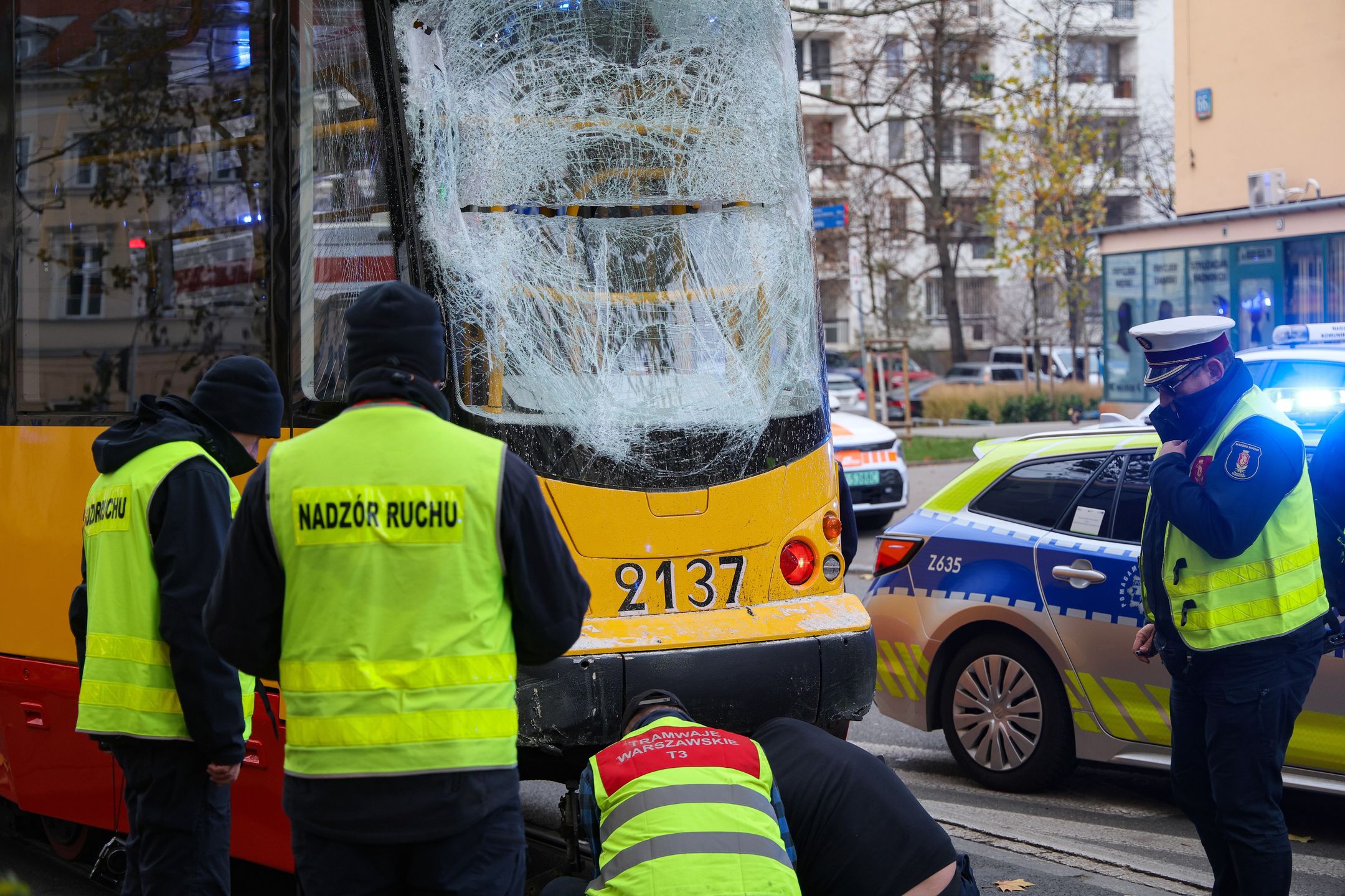 Miejsce zderzenia dwóch tramwajów i autobusu