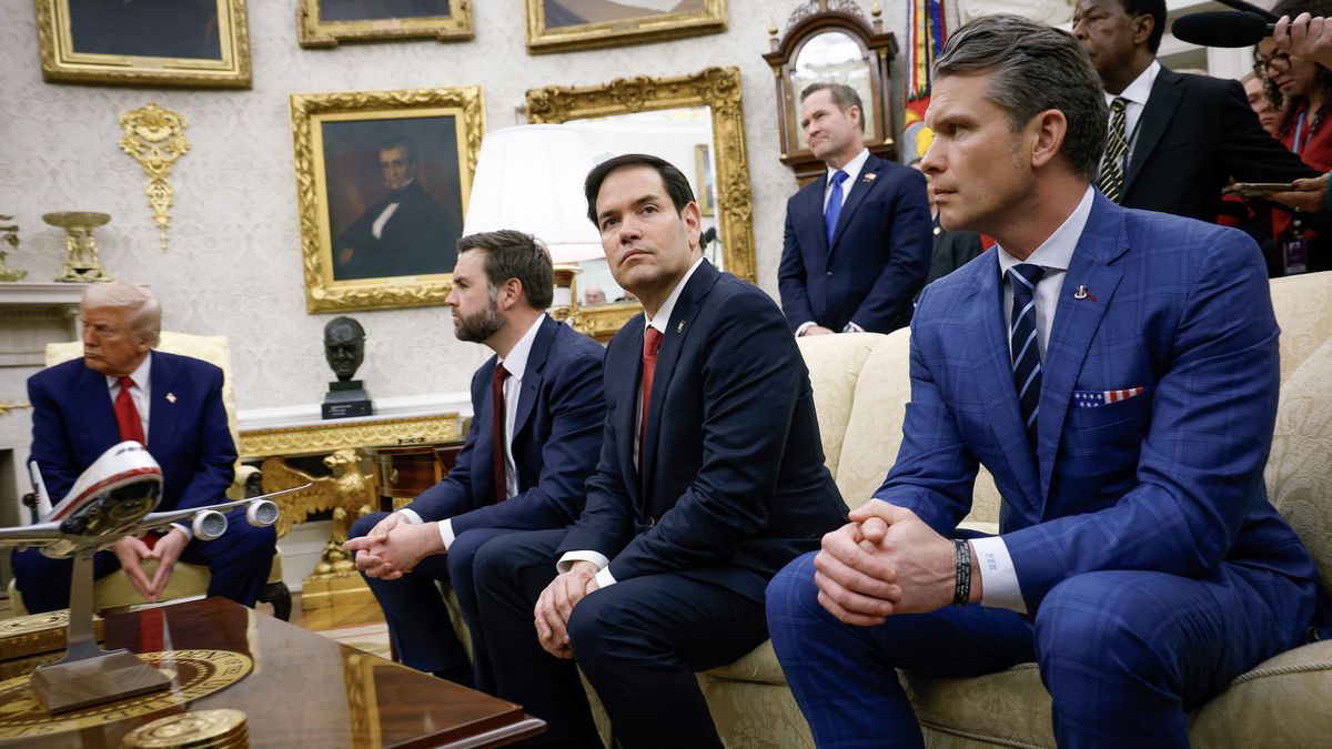 Donald Trump, J.D Vance, M. Rubio, M. Waltz i P. Hegseth 