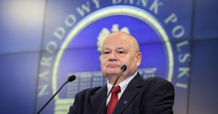NBP spełnił swoją groźbę. Prokuratura zajmie się Tuskiem i Siemoniakiem