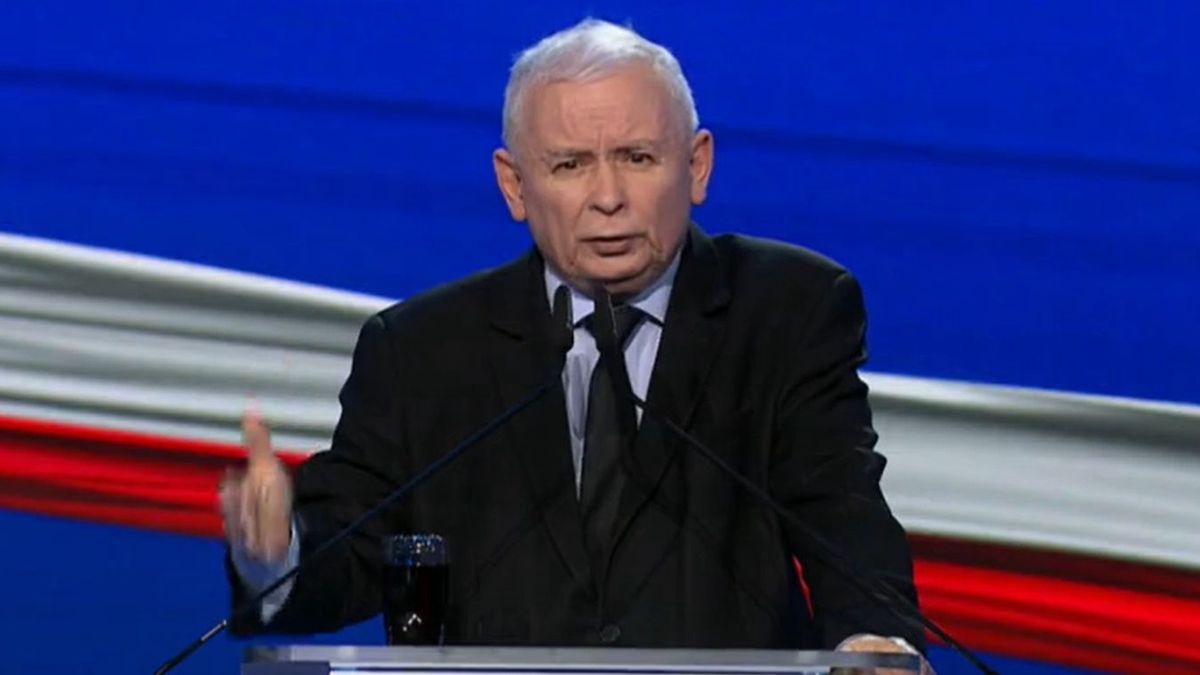 Prezes PiS Jarosław Kaczyński zapowiadał stałą wypłatę czternastej emerytury
