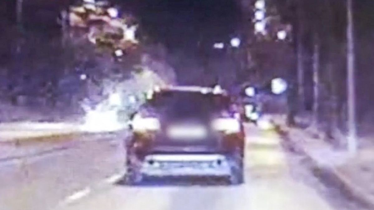 Policjanci zatrzymali uczestników nielegalnych wyścigów 