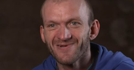 Szczena z "Chłopaków do wzięcia" chwali się odmienioną żoną. "Sam stworzyłem tę fryzurę" (FOTO)