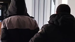 Brzeg: 17-latek groźbami zmuszał 12-latka do okradania mamy i babci