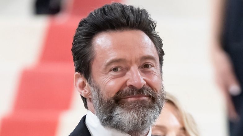 Does Hugh Jackman have a romance with a famous actress?