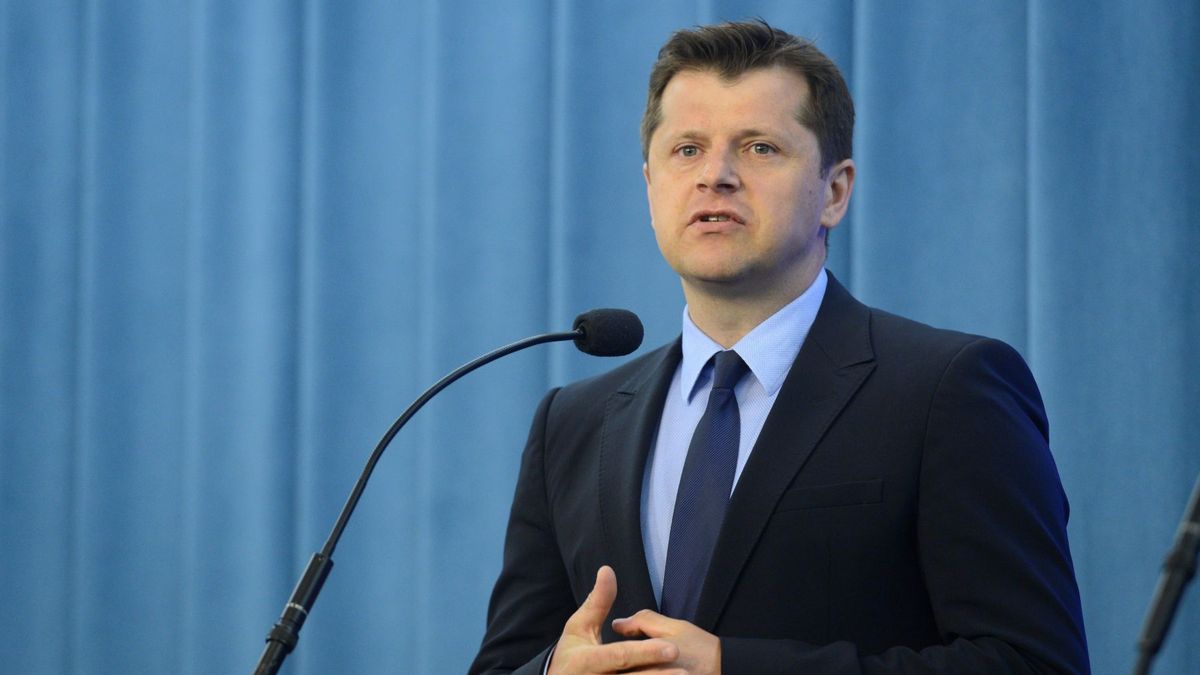 Na zdjęciu: Cezary Kucharski podczas posiedzenia Sejmu w 2013 roku