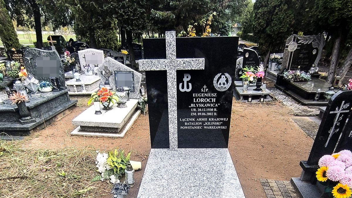 Odnowiony pomnik na Cmentarzu Komunalnym w Pile. 