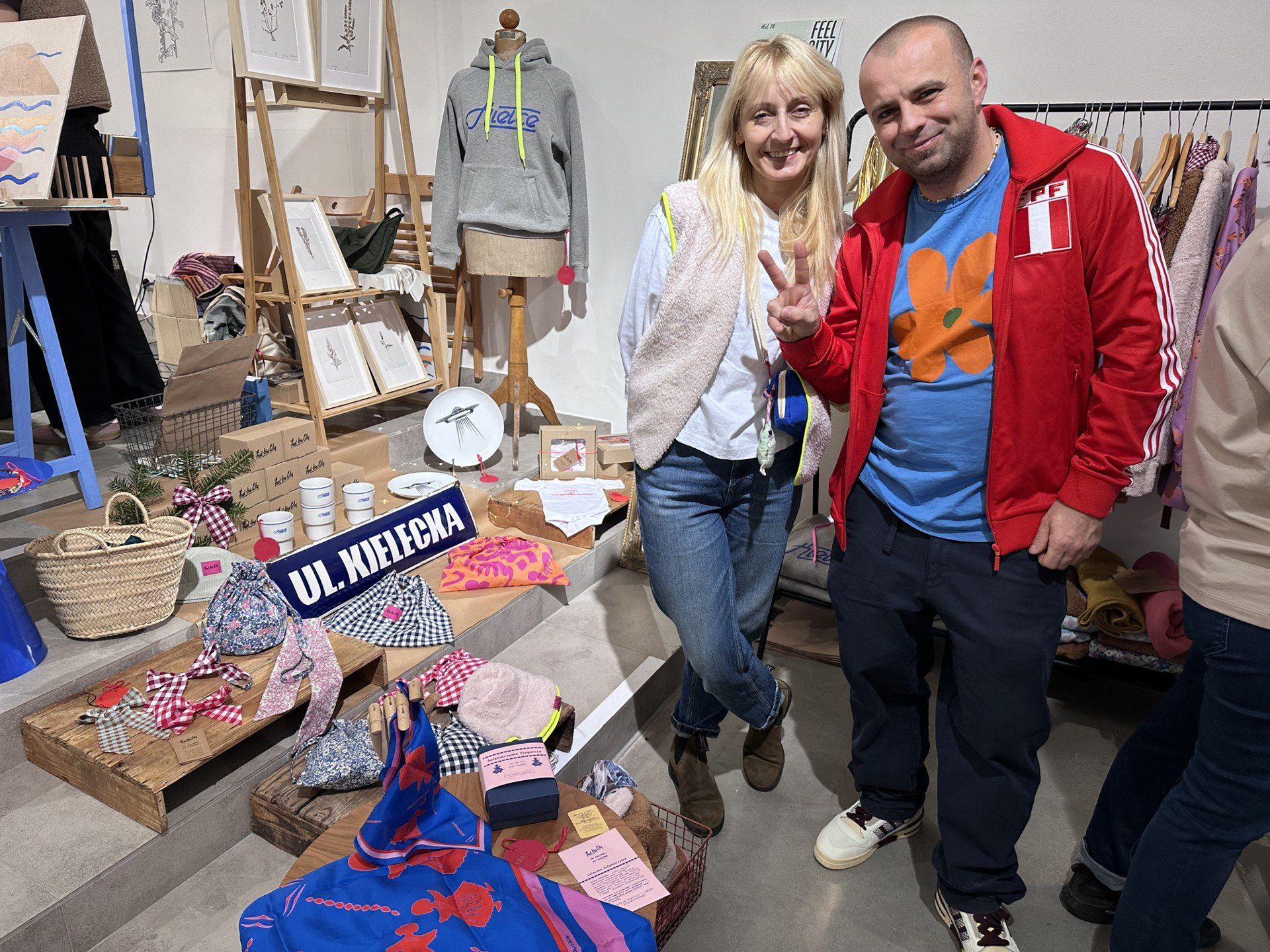 Hurty i Detale po raz czwarty w Kielcach. Na zdjęciu Katarzyna Hodurek-Kiek i Tomasz Kiek, twórcy kieleckiej marki Feel the City.