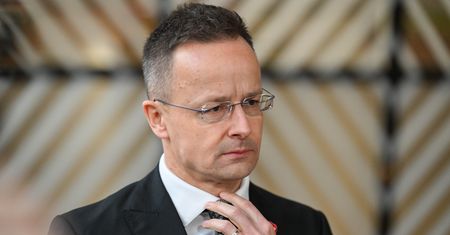 Węgierskie rozmowy z Kremlem. Były oficer wywiadu mówi o szpiegostwie