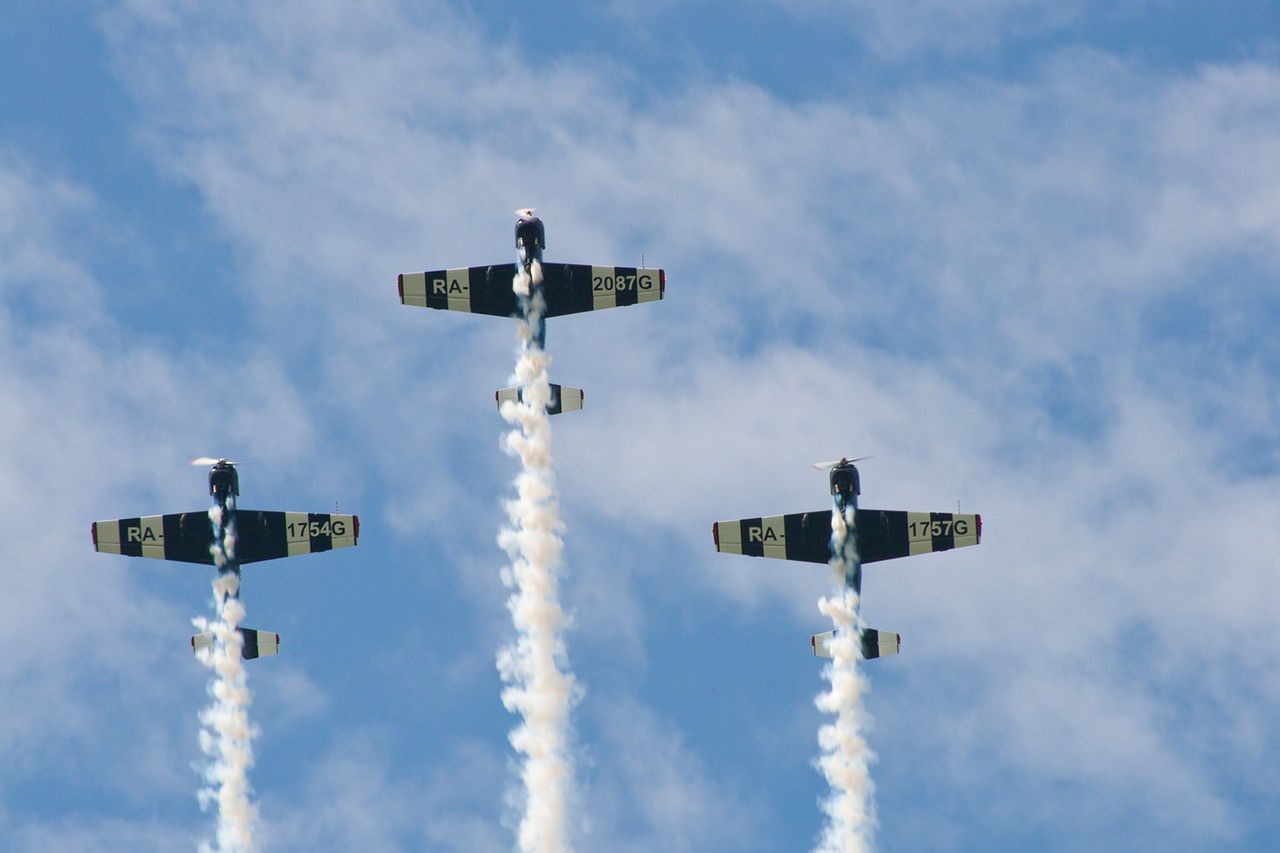 Radom: Air Show coraz bliżej. KęKę zachęca do udziału w widowisku