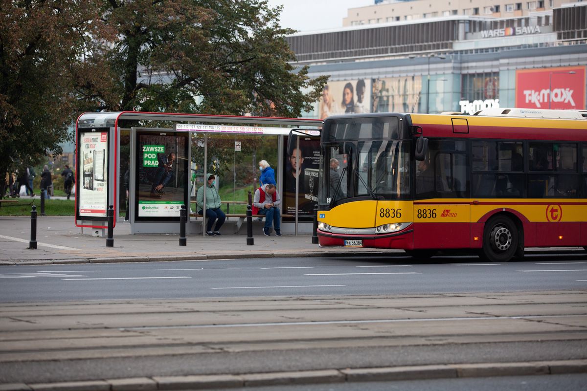 autobus tramwaj warszawa ztm komunikacja miejska transport publiczny