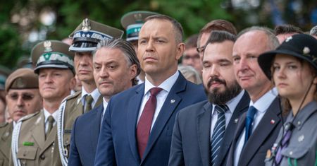 "Raportowanie", nie "raport". Jak rząd spiera się z Pałacem o informacje z CIA na temat działań Rosji