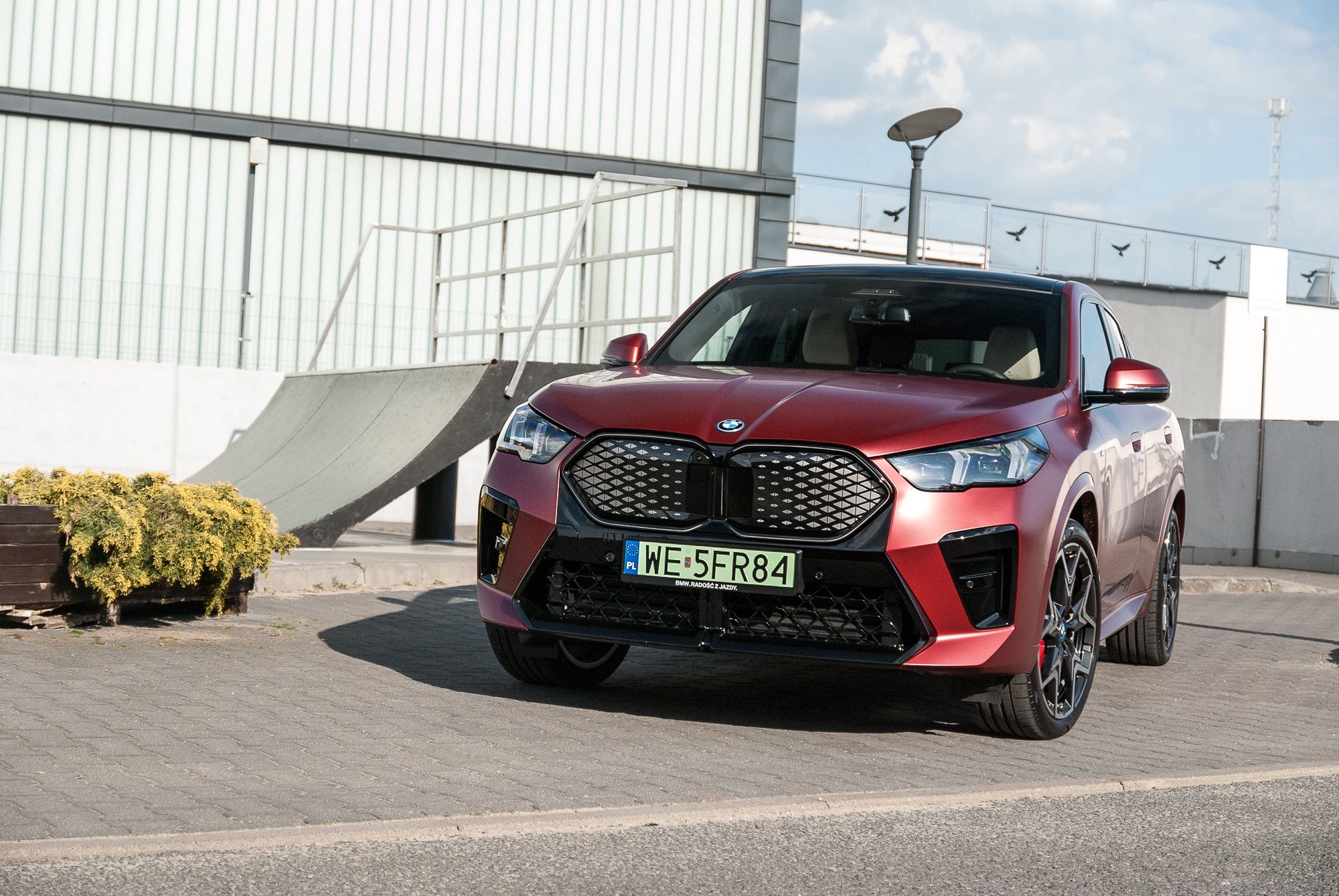 BMW iX2