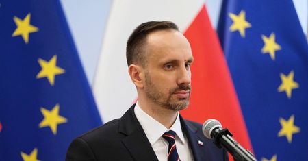 Atak na biuro poselskie Janusza Kowalskiego. Sprawę bada policja