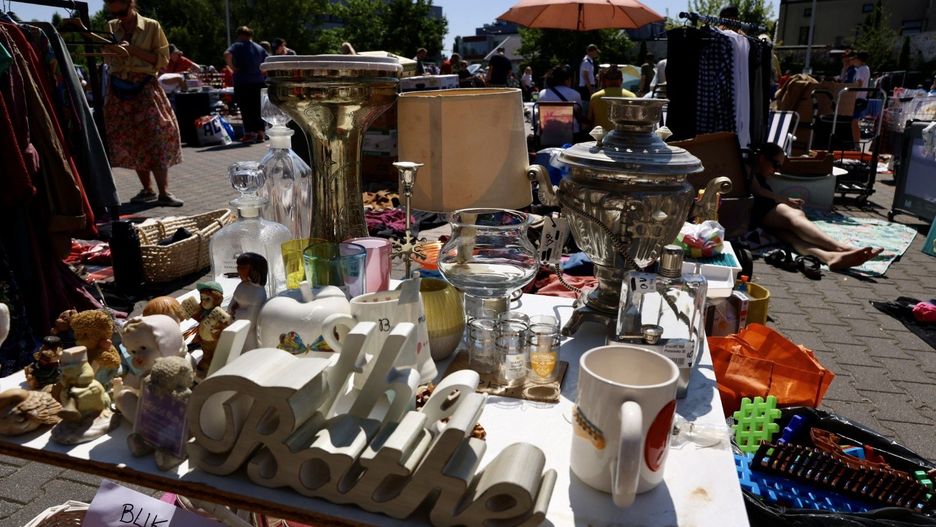 Ta dzielnica wraca z serią garażówek w Warszawie