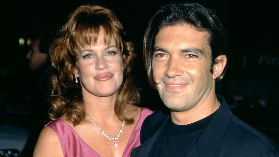 1995 "Desperado" Westwood PremiereWESTWOOD, CA - AUGUST 21: Actress Melanie Griffith and boyfriend, actor Antonio Banderas attend the "Desperado" Westwood Premiere on August 21, 1995 at the Mann National Theatre in Westwood, California.  (Photo by Ron Davis/Getty Images)Ron DavisAttend, Poses, RonDavis_Archives, Smiles
