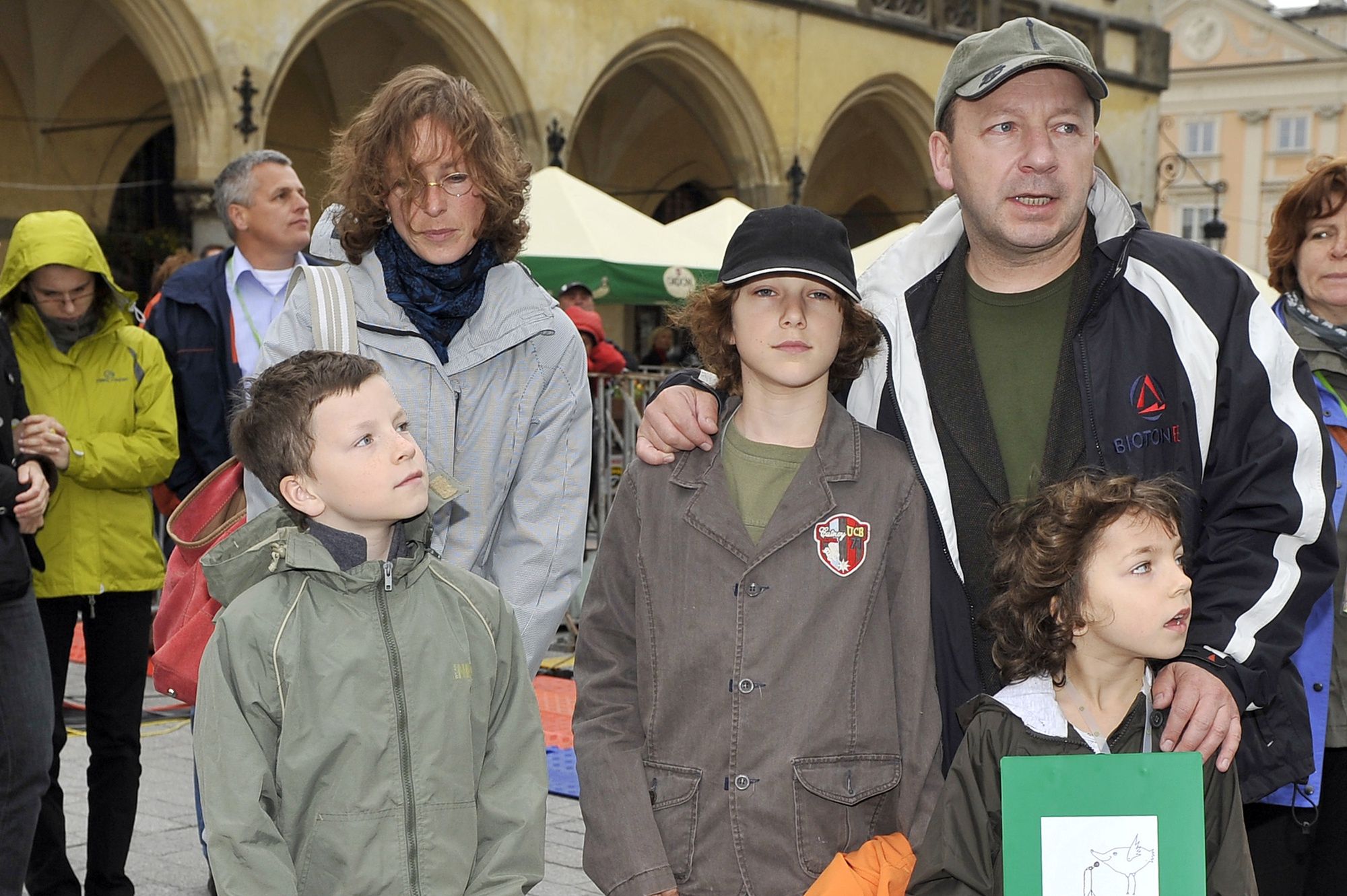 Aleksandra Justa i Zbigniew Zamachowski z rodziną,czerwiec 2009 