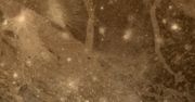 Sonda Juno NASA przeleci nad Ganimedesem. Największy księżyc Jowisza skrywa wiele tajemnic