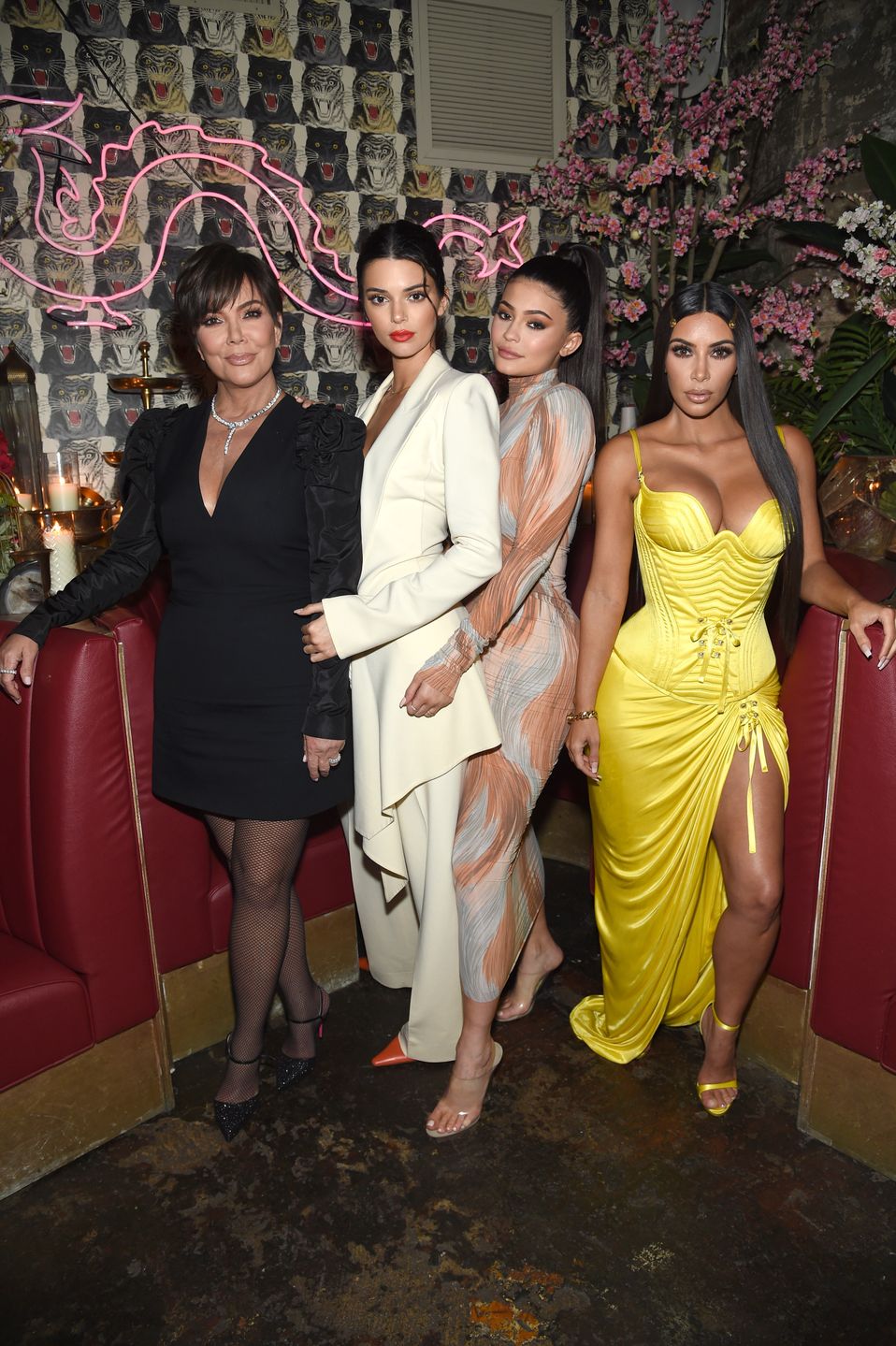 Kanye West przestaje obserwować Kim Kardashian i jej siostry na Twitterze