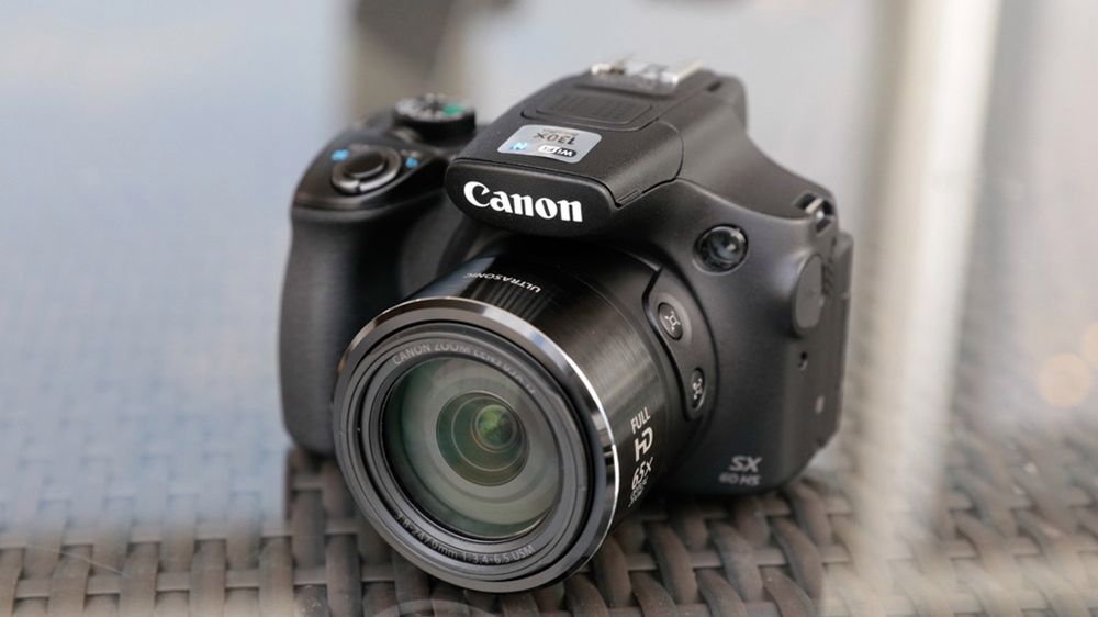 Tak wygląda Canon PowerShot SX60 1