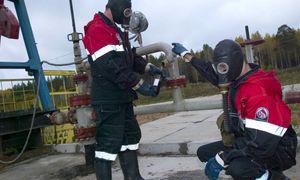 Skuteczny cios w Moskwę. Rosyjska ropa najtańsza od połowy 2020 r.