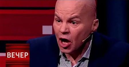 Był częścią propagandy Kremla. Szuka w Polsce pracy jako… dziennikarz