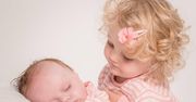 "Nie mamy dokąd pójść". Historia Kasi i Basi poruszyła Poznań. Trwa pilne poszukiwanie rodziny zastępczej.