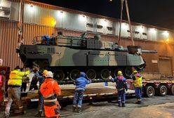 Koreański sprzęt już w Polsce. Przypłynęło siedem czołgów