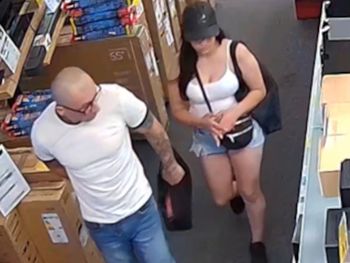 Otwock: Kradzież w sklepie. Policja prosi o pomoc