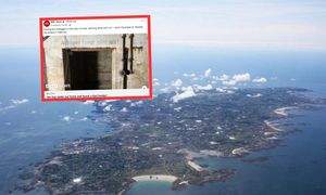 Nie mogli uwierzyć własnym oczom. Pod podjazdem odkryli pomieszczenie, a w nim napisy