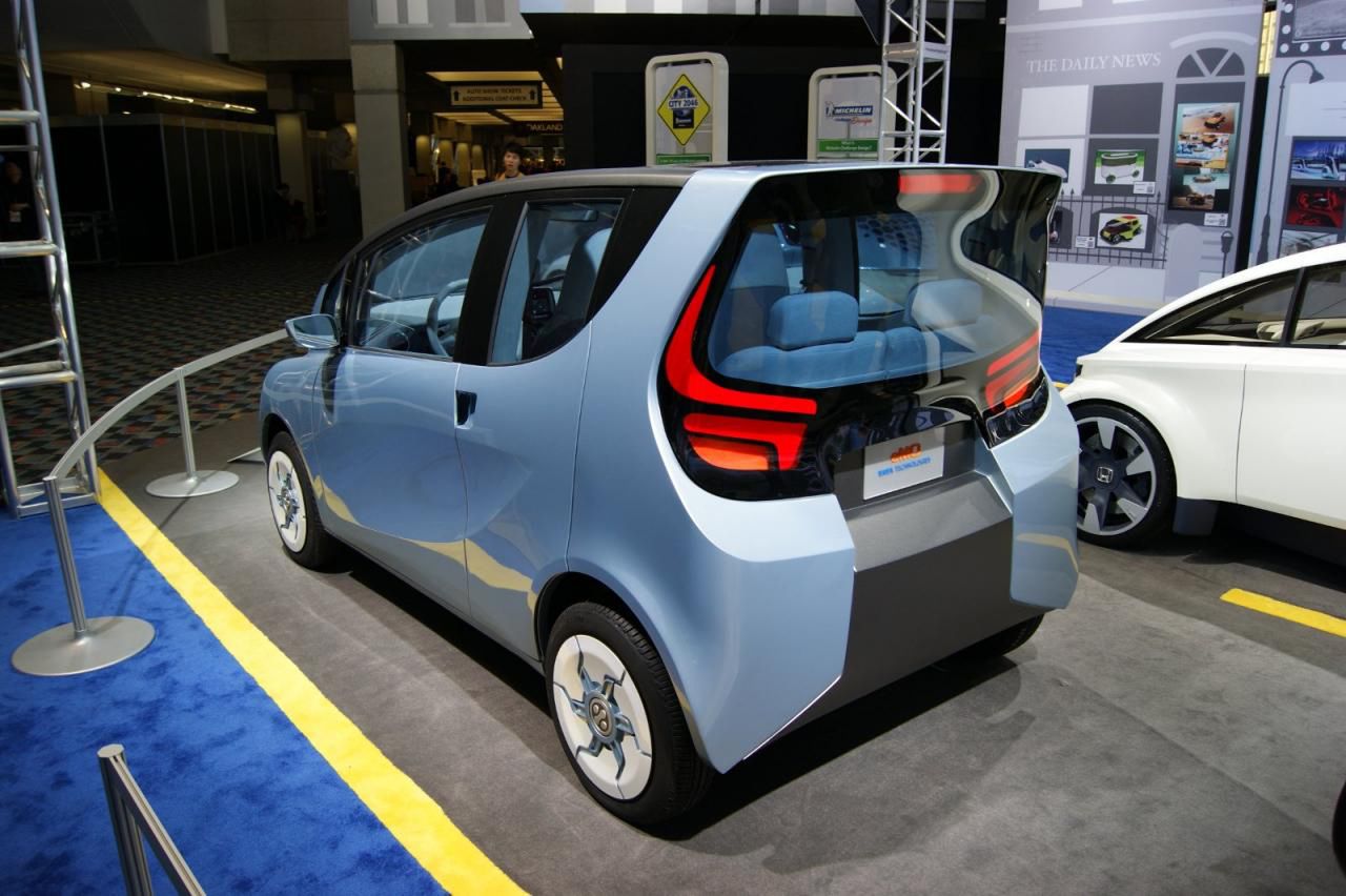 Tata eMO Concept