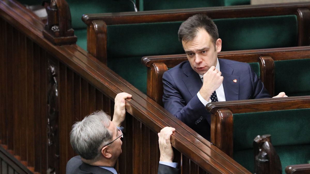 Na zdjęciu minister finansów Andrzej Domański w Sejmie podczas prac nad ustawą budżetowa na 2024 rok