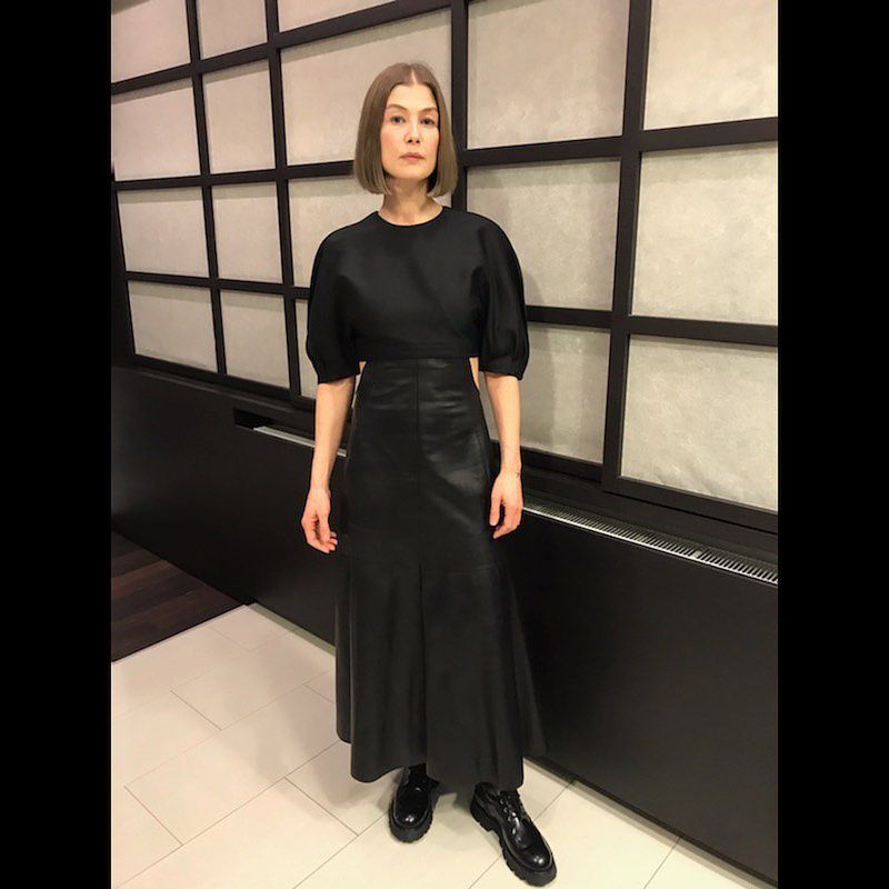 Złote Globy 2021: Rosamund Pike na spotkaniu z pozostałymi nominowanymi