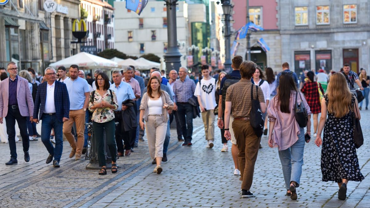 GUS podał nowe prognozy dotyczące struktury demograficznej Polski