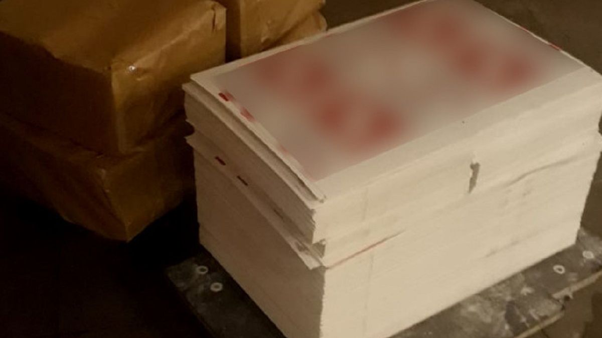 Nie uwierzysz, gdzie się ukrył fałszerz