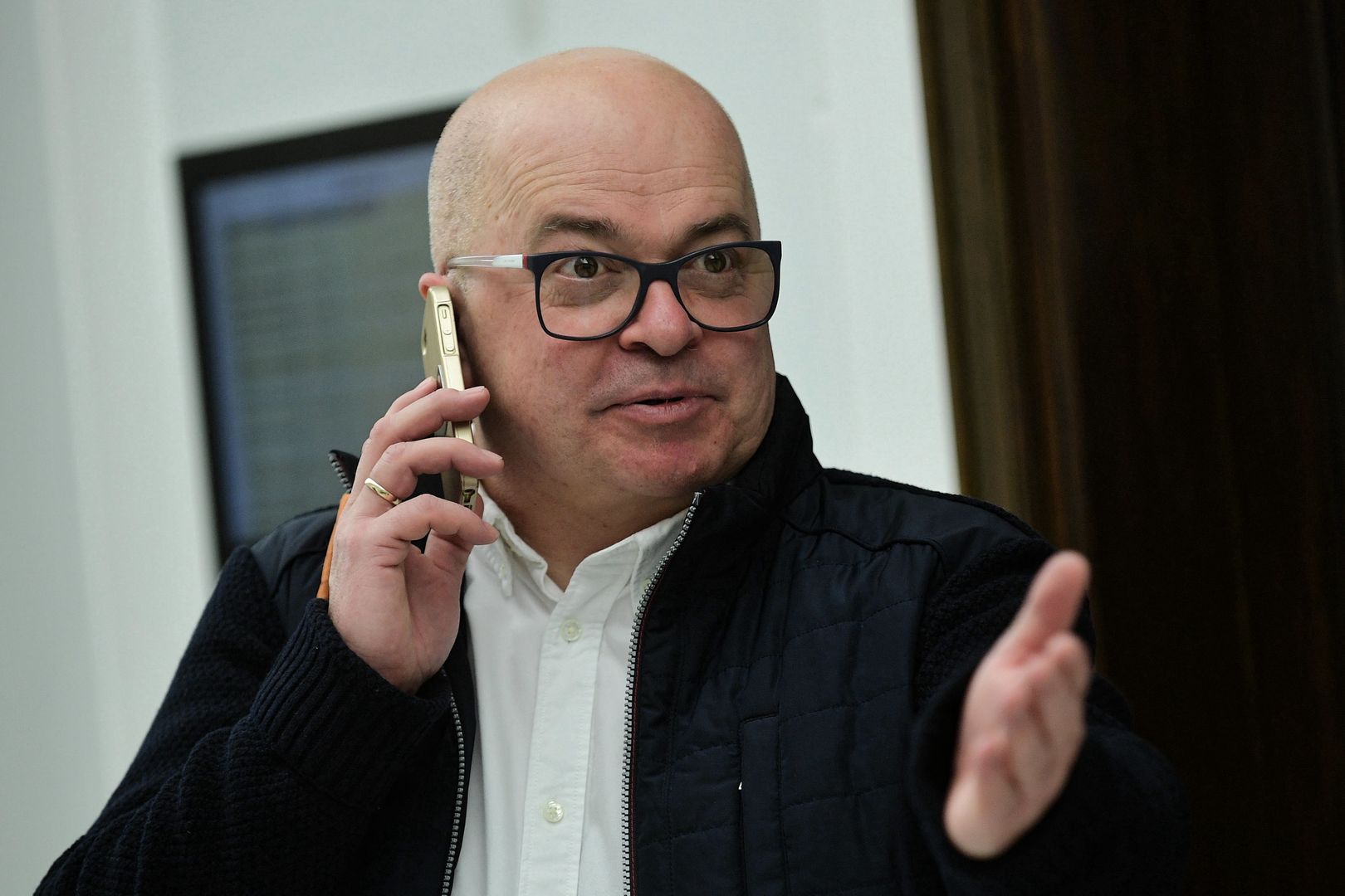 Tomasz Zimoch i Paulina Hennig-Kloska mieli dołączyć do partii Szymona Hołowni. Nagła zmiana?