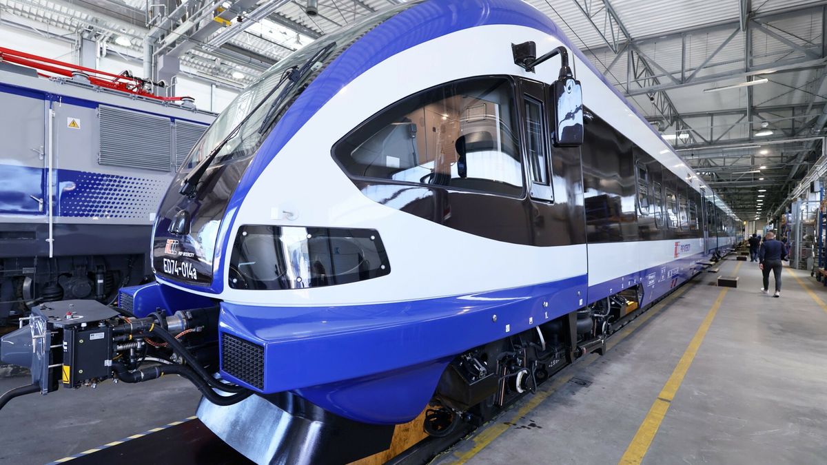 Pesa podpisała umowę na dostawę w sumie 60  elektrycznych zespołów trakcyjnych