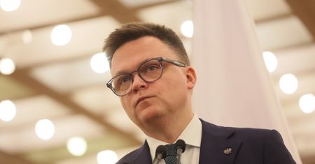 Problemy Szymona Hołowni. Z partii odchodzą politycy