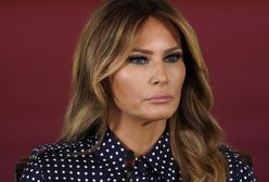 Melania Trump włożyła kurtkę z kontrowersyjnym napisem. Jej była przyjaciółka zdradziła, dlaczego